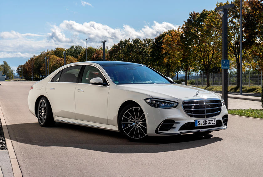 2021-mercedes-benz-s-class-sedan-front-angle-view-carbuzz-870210