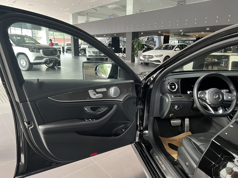 giá xe Mercedes cũ Quảng Bình
